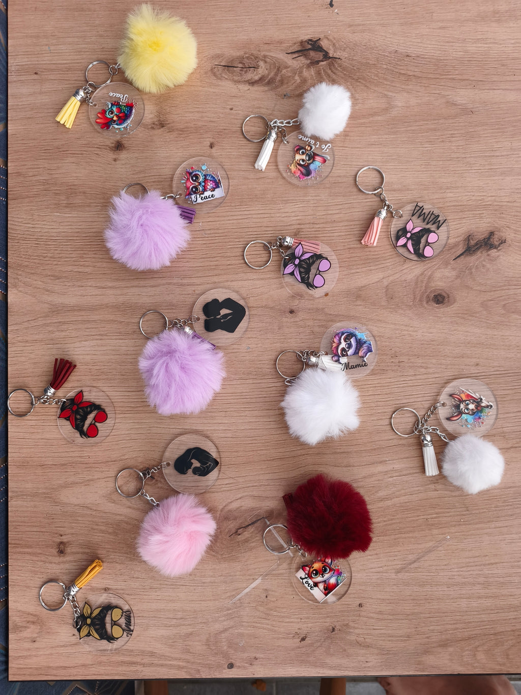Porte-clés Acrylique & Pompom - Fait Main
