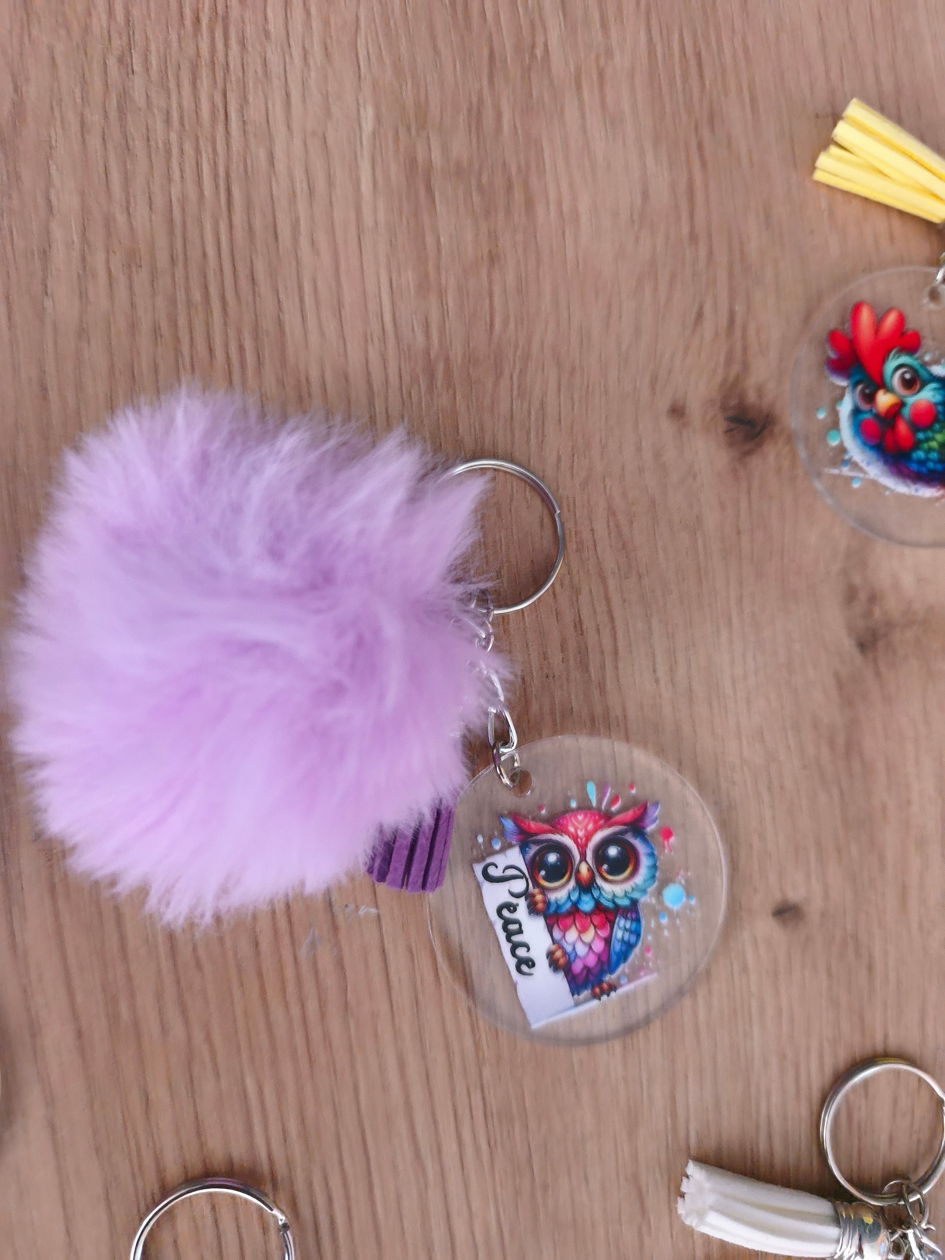Porte-clés Acrylique & Pompom - Fait Main