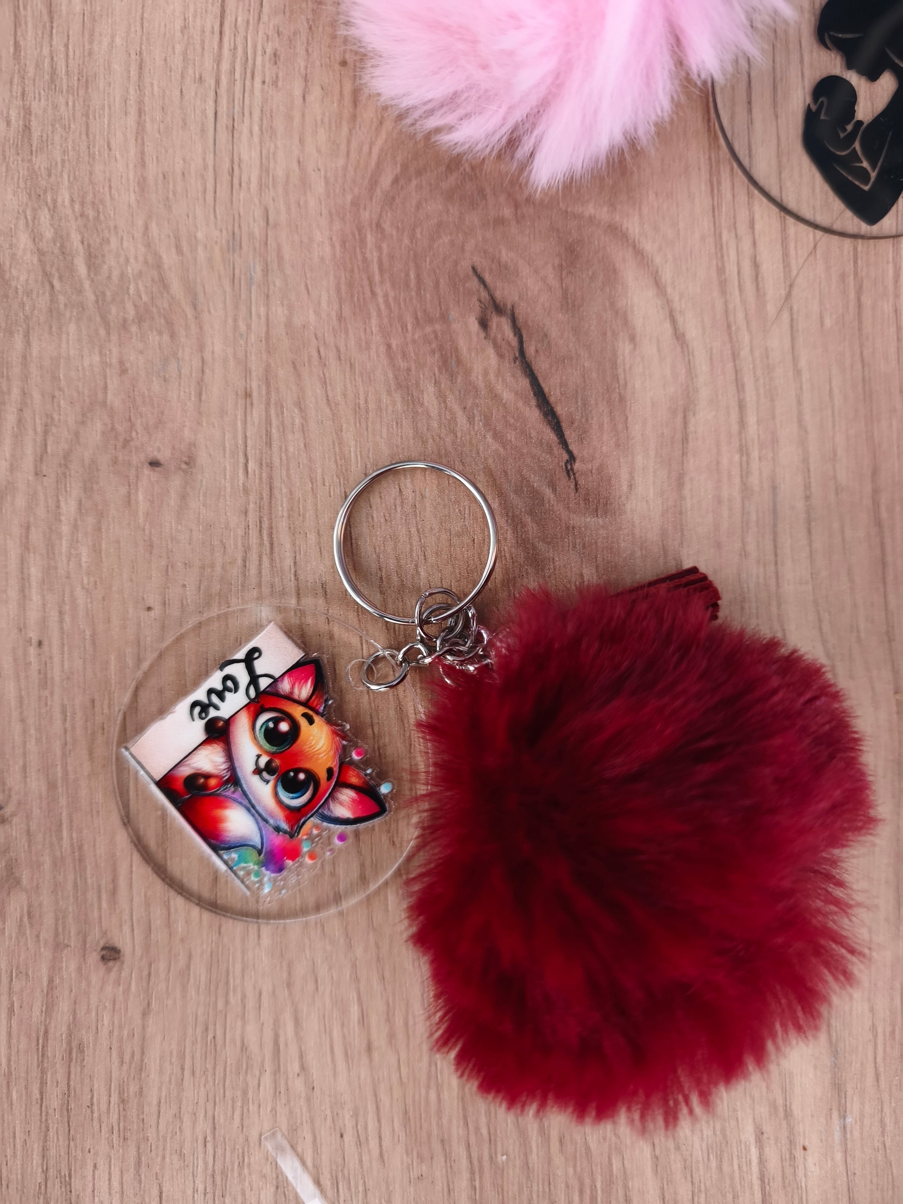 Porte-clés Acrylique & Pompom - Fait Main